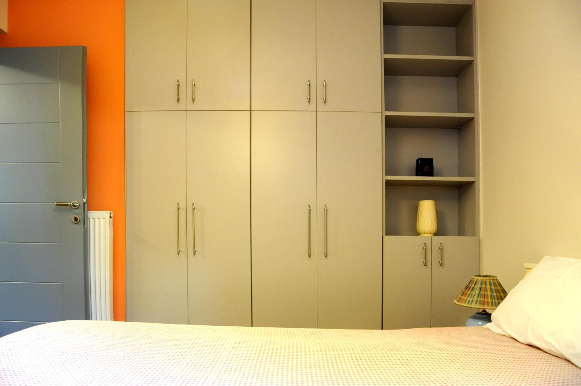 Olive And Orange Apartment Mystras Exterior foto