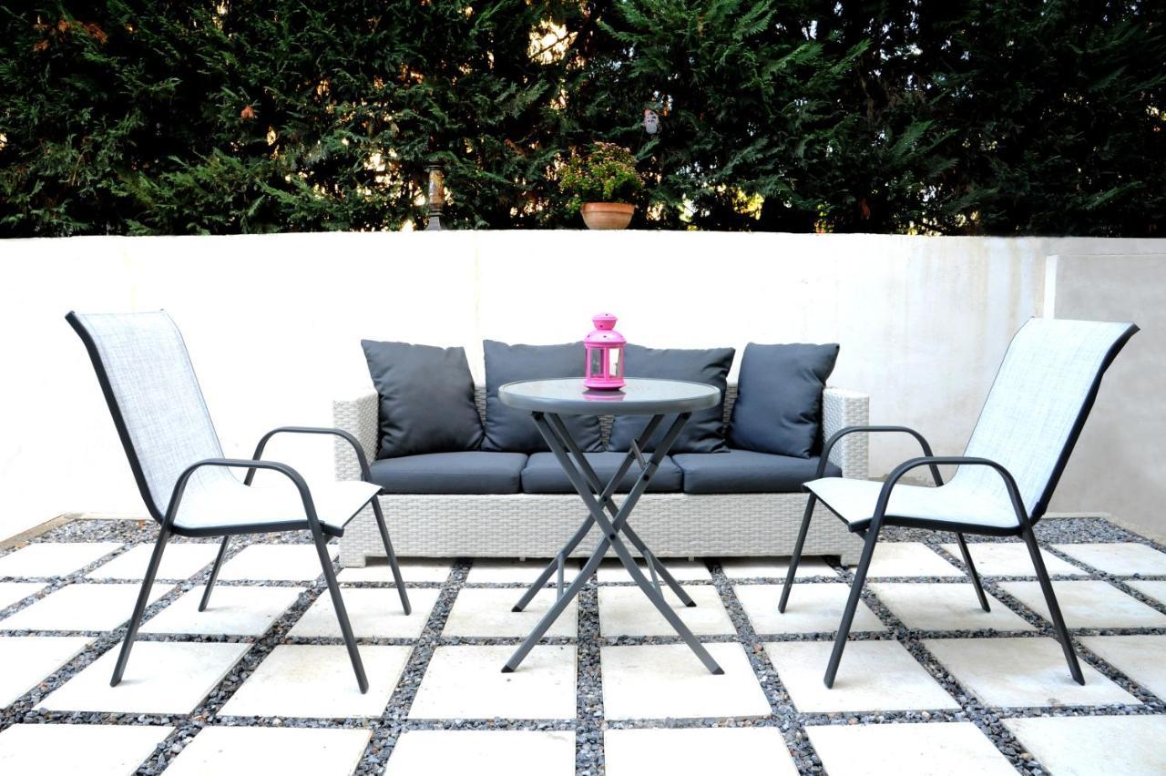 Olive And Orange Apartment Mystras Exterior foto
